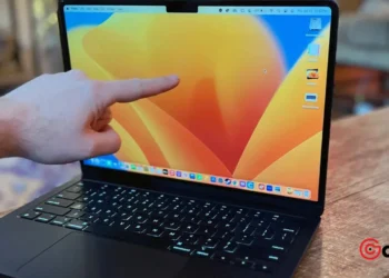 Exclusive Peek Apple's Revolutionary Touchscreen MacBook Pro Set for 2025 Release