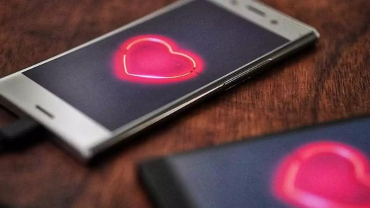 ChatGPT Finds Tinder Love