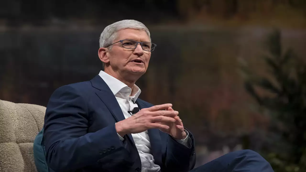 Apple's Executive Pay Controversy: A Closer Look
