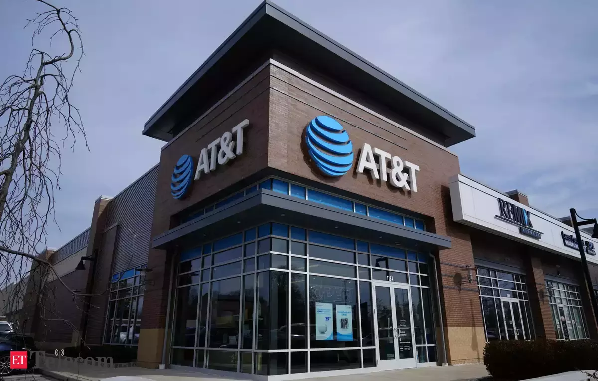 Breaking Down the Nationwide AT&T Service Crash What You Need to Know About the Big Fix and Federal Probe--
