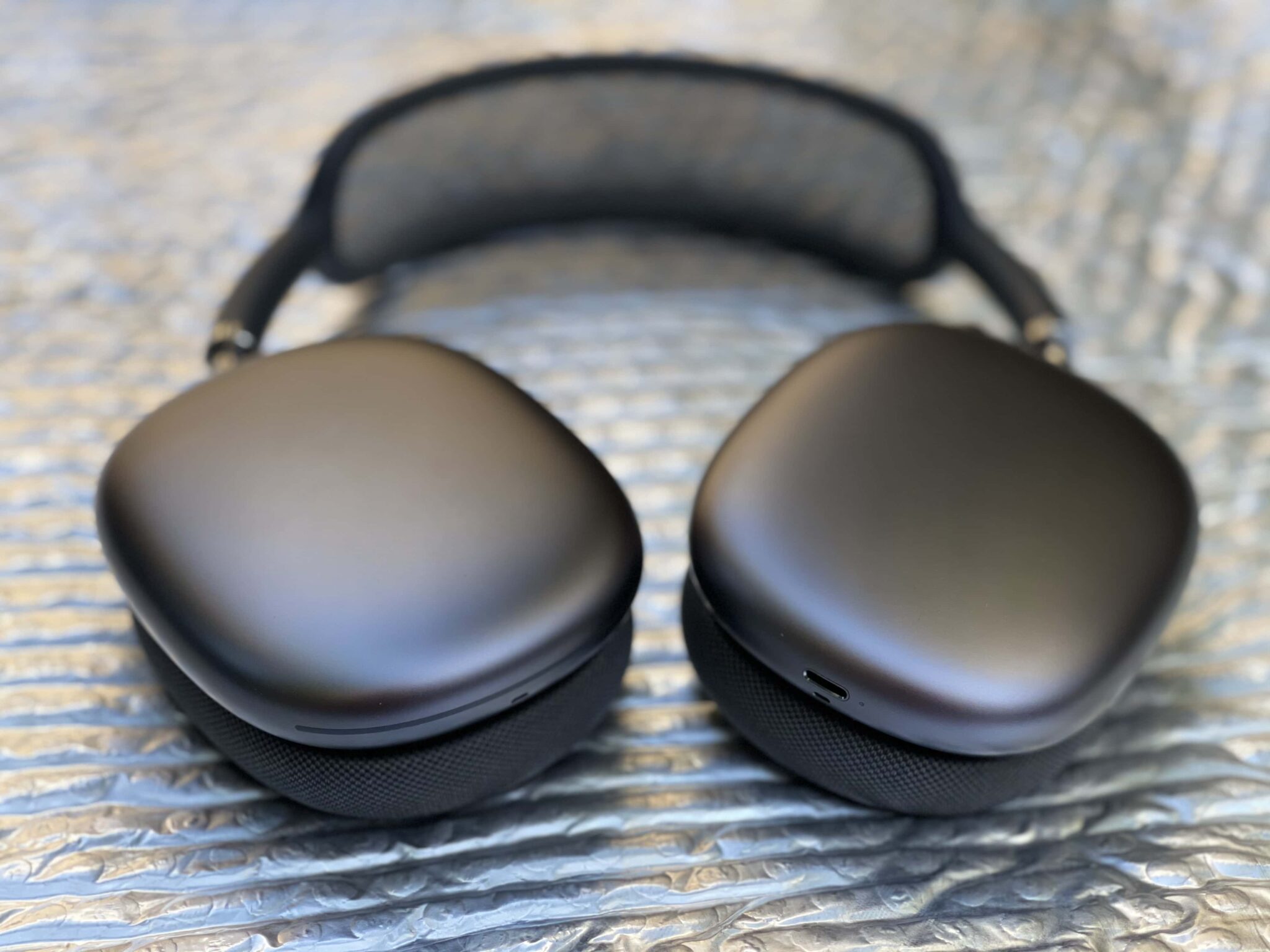 New AirPods Max 2 and AirPods Lite Release Date, Vibrant Features