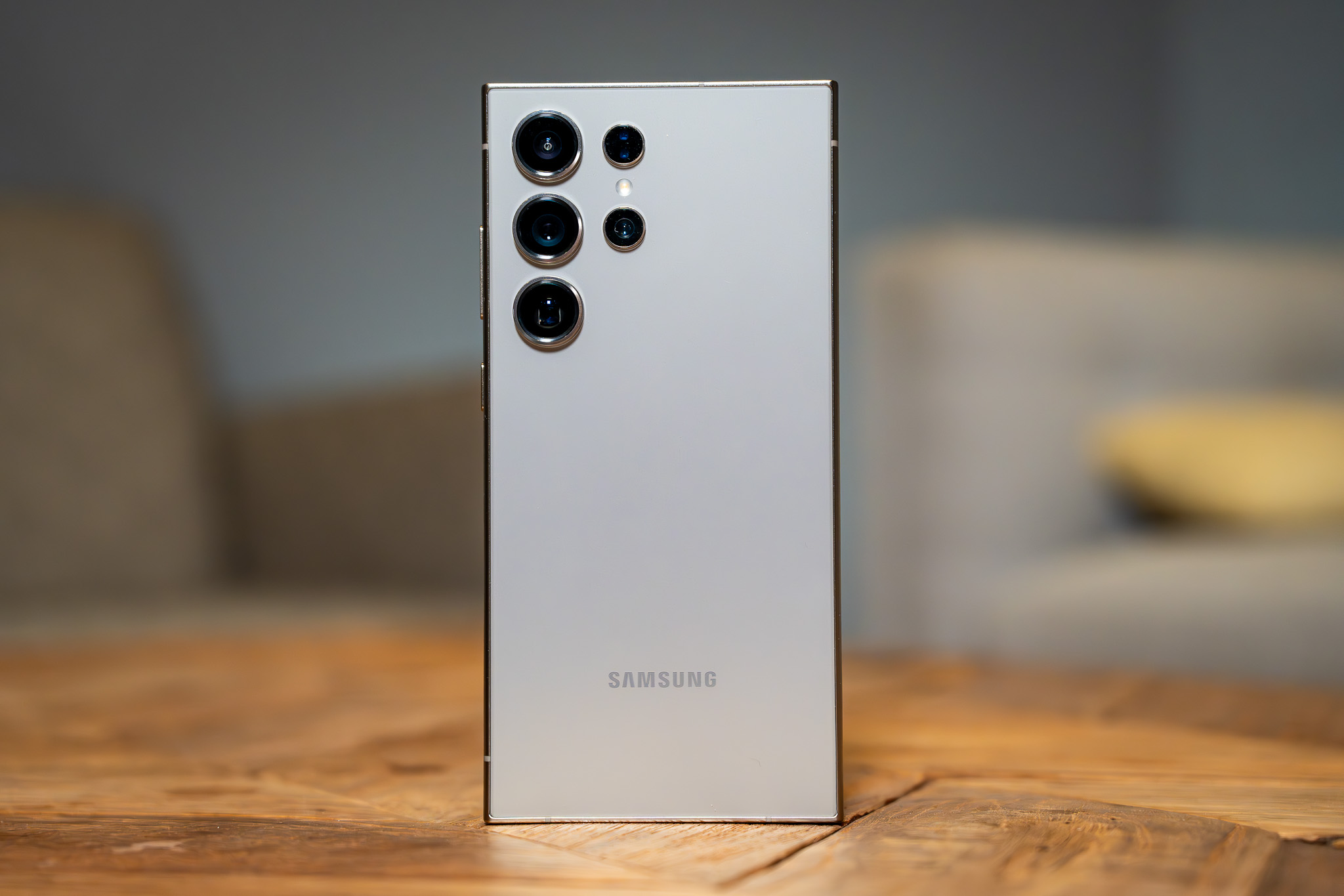 Samsung Galaxy S24 Ultra Camera Woes for Approx 11 Million Customers