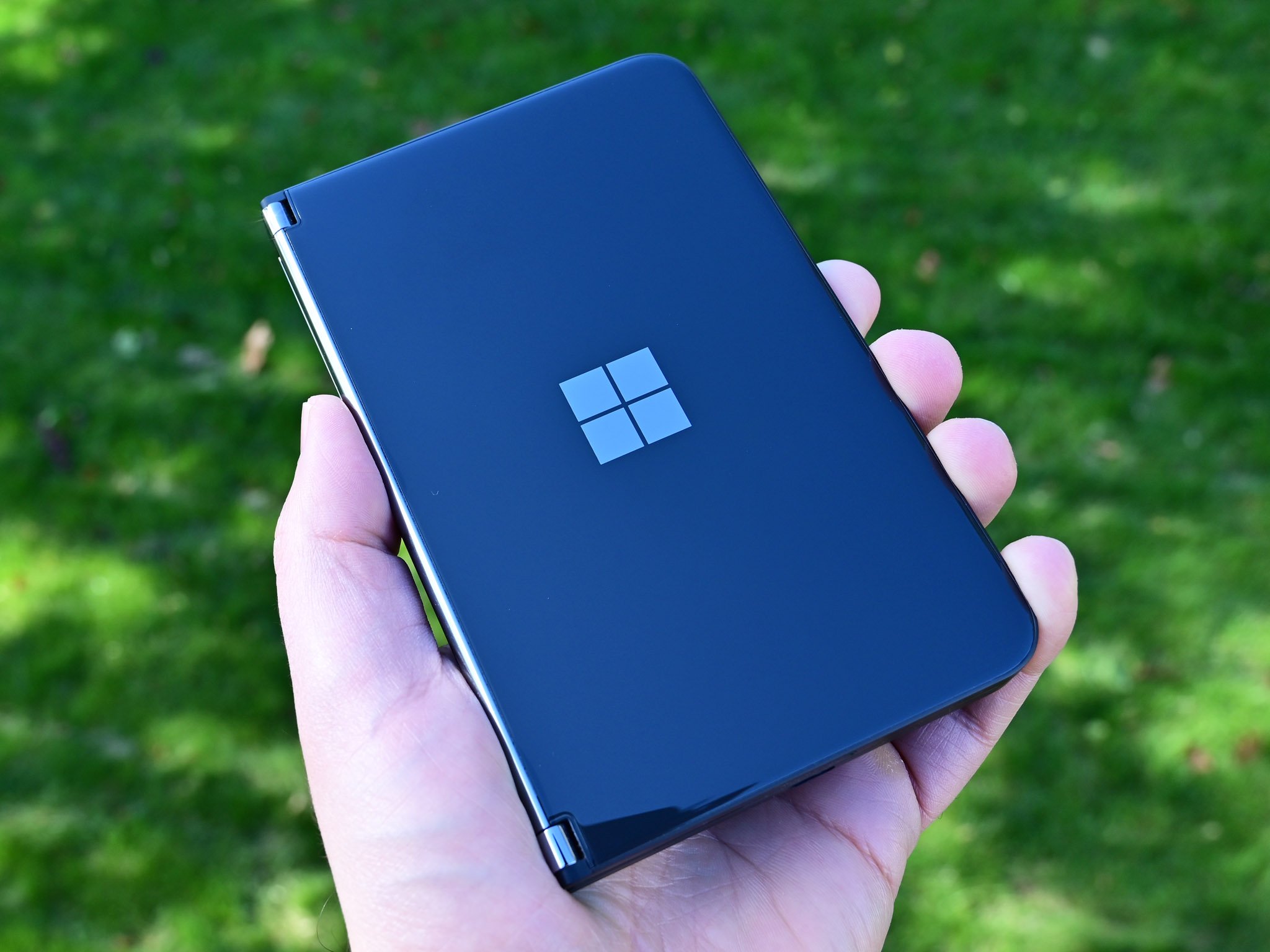 Reviving a Tech Dream: How a New Windows Phone in 2024 Might Challenge Apple and Android