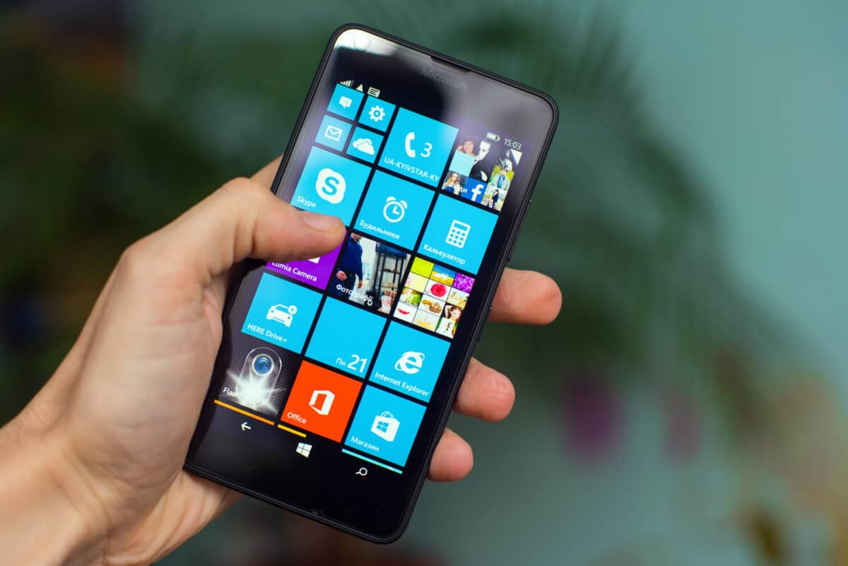 Reviving a Tech Dream: How a New Windows Phone in 2024 Might Challenge Apple and Android