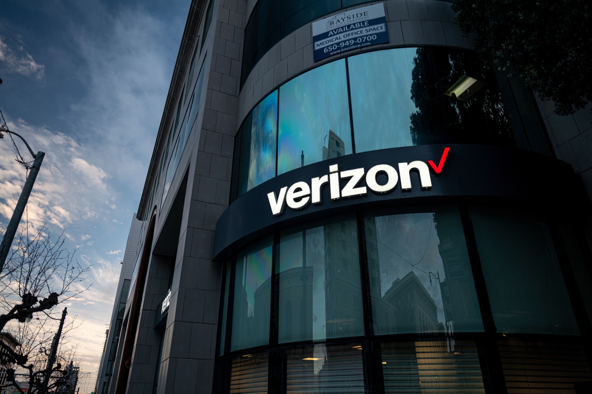 Verizon Settlement: A Guide to Claiming Your Share of the $100 Million Fund