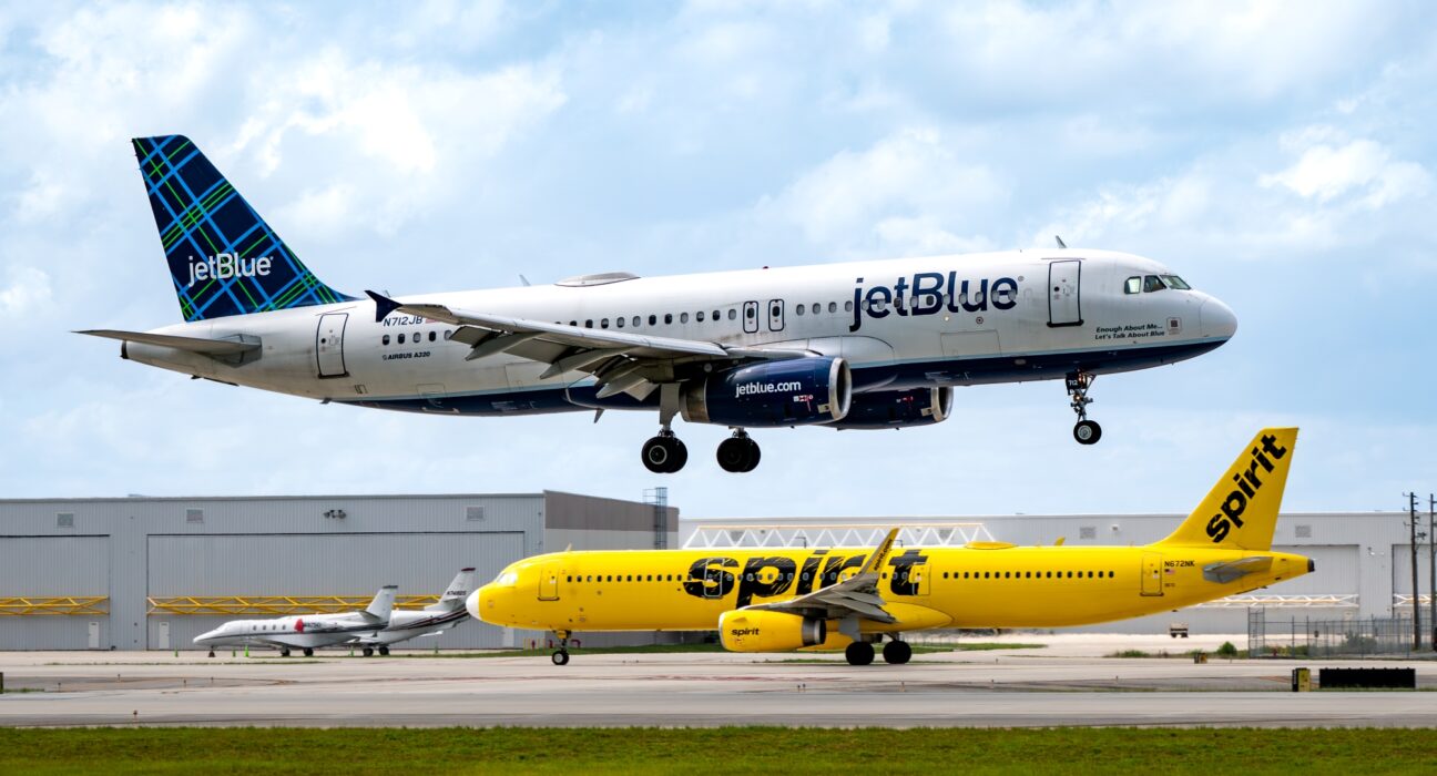 Know How JetBlue and Spirit’s $3.8 Billion Deal Fell Apart and What’s Next for Flyers?