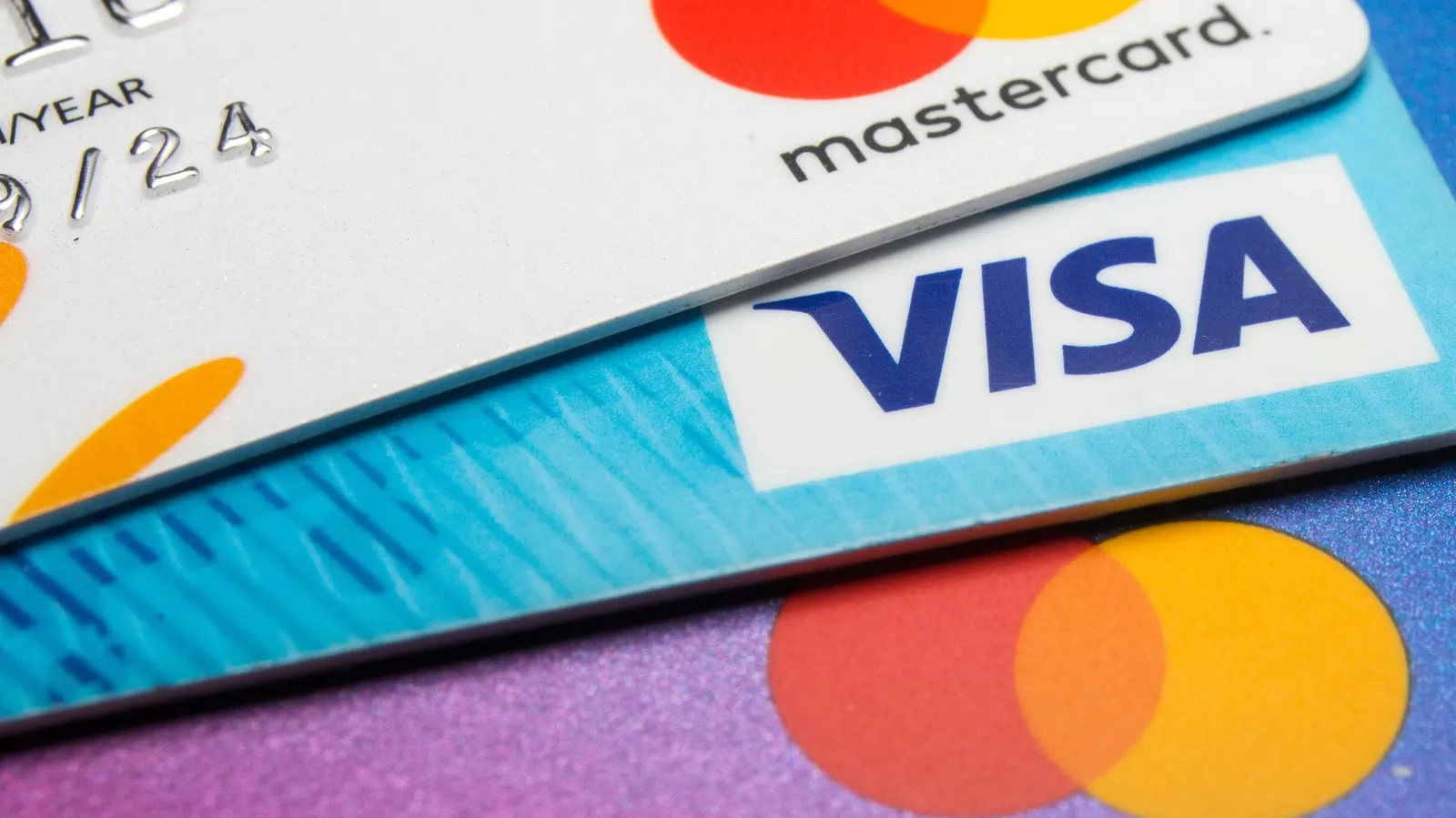 Big News for Shoppers: Visa and Mastercard Agree to Cut Down Those Annoying Extra Charges on Your Buys Until 2030!