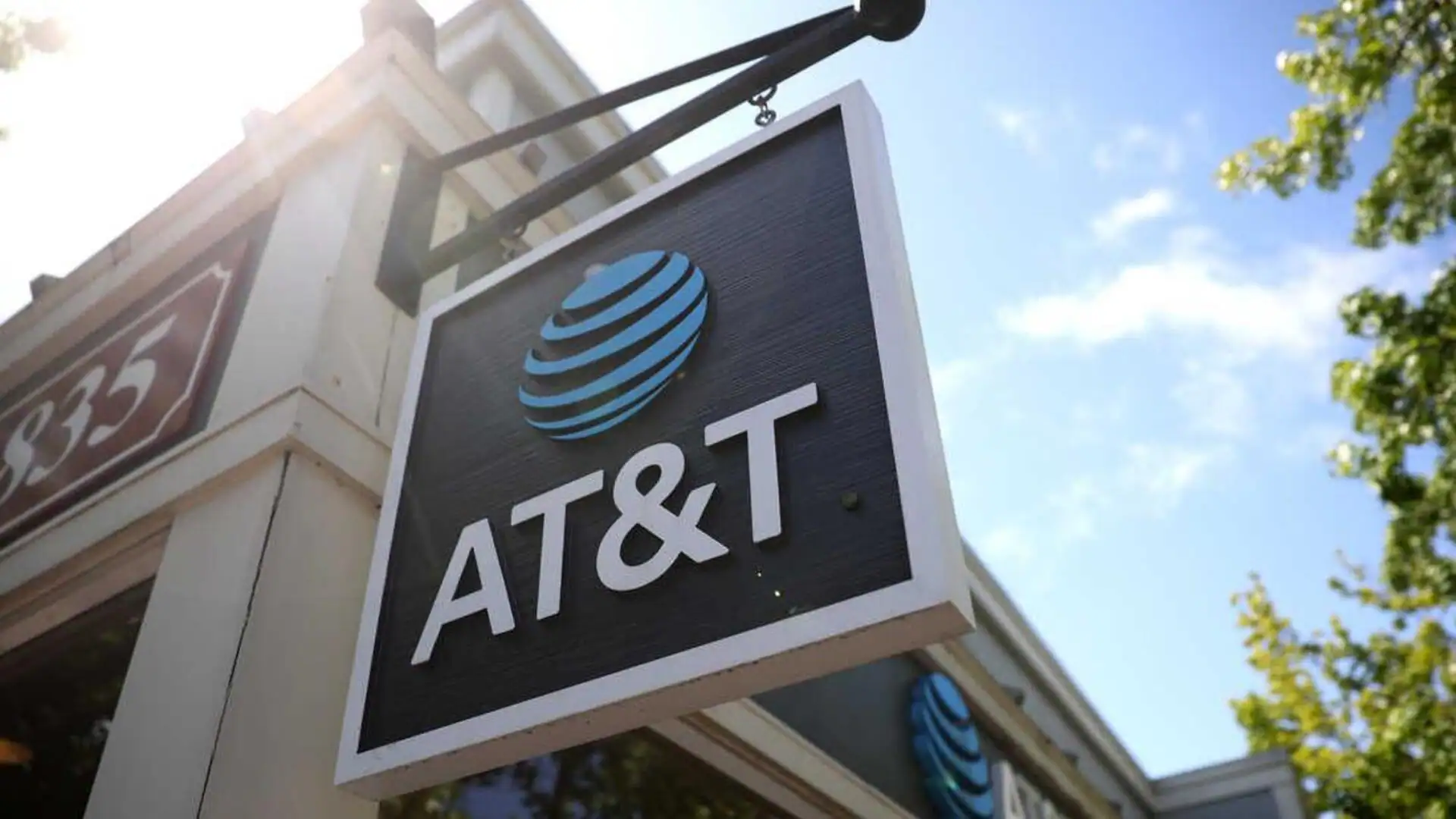 Breaking News AT&T Hits Reset on Millions of Passcodes After Big Data Leak – What Customers Need to Know--