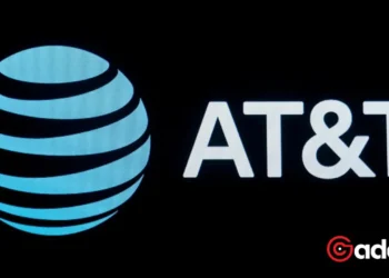 Cell Service Chaos: How AT&T's Big Glitch Left Thousands Hanging and What's Next