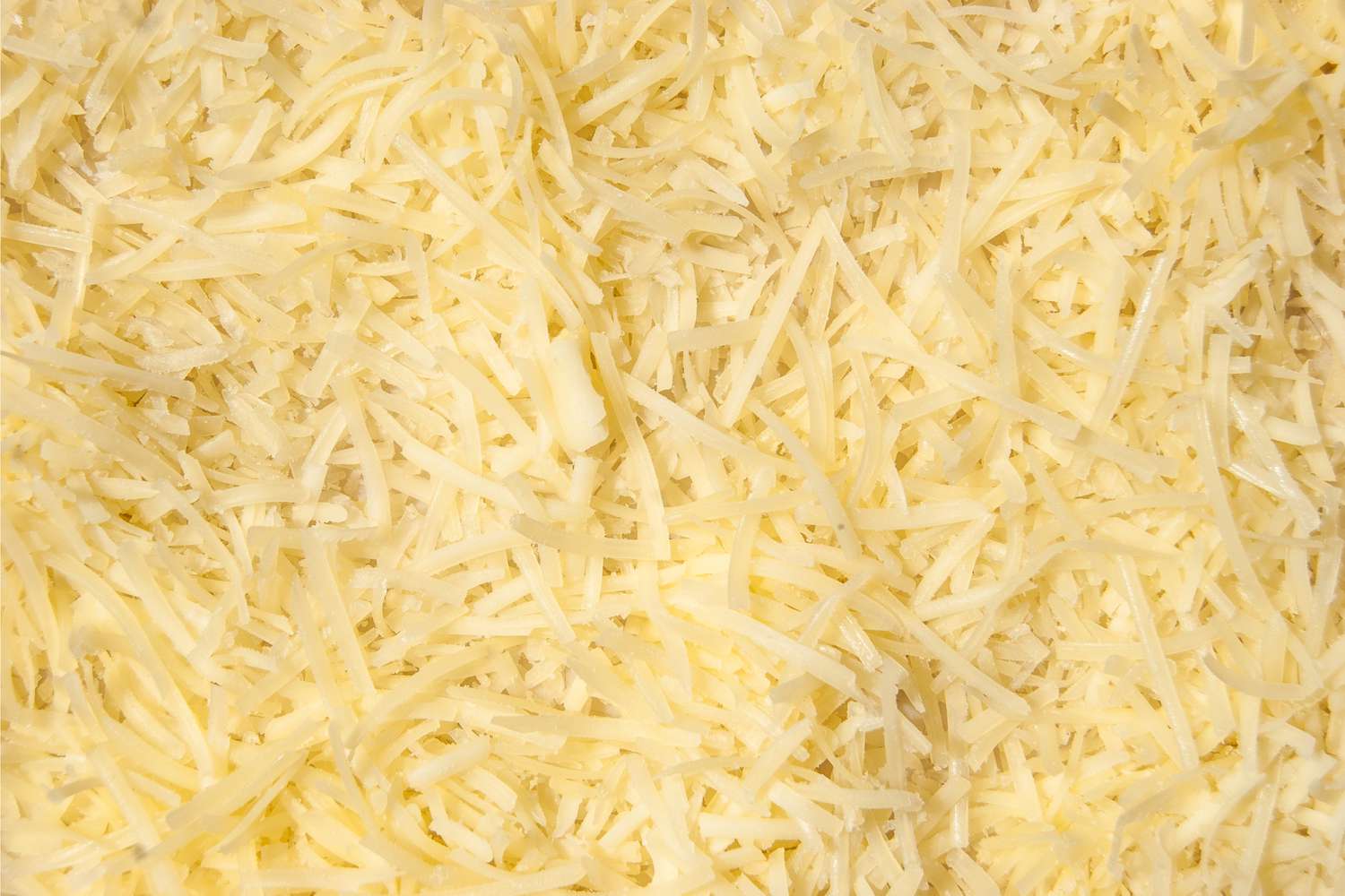 Cheese Recalled Nationwide, Know Why Your Favorite Shredded Cheese Might Be Off the Shelf width=