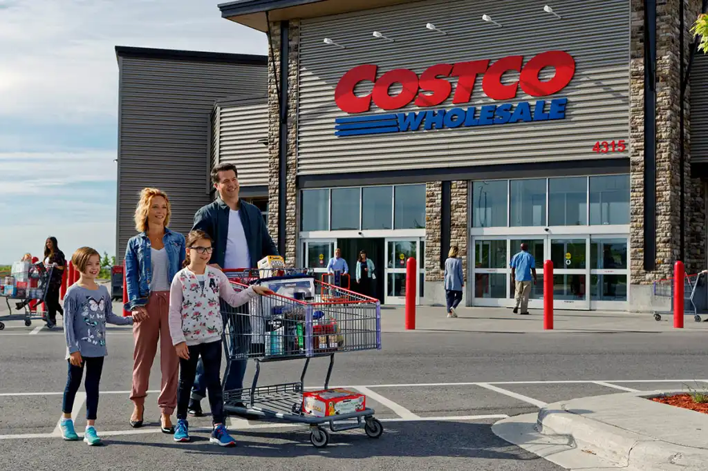 Costco's Big Change: Members Only Can Enjoy Cheap Eats at Food Courts Starting April 2024