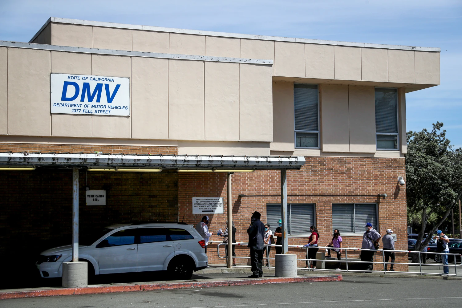 Day Without DMVs: How Cloud Glitches Left Drivers Stranded and What's Next