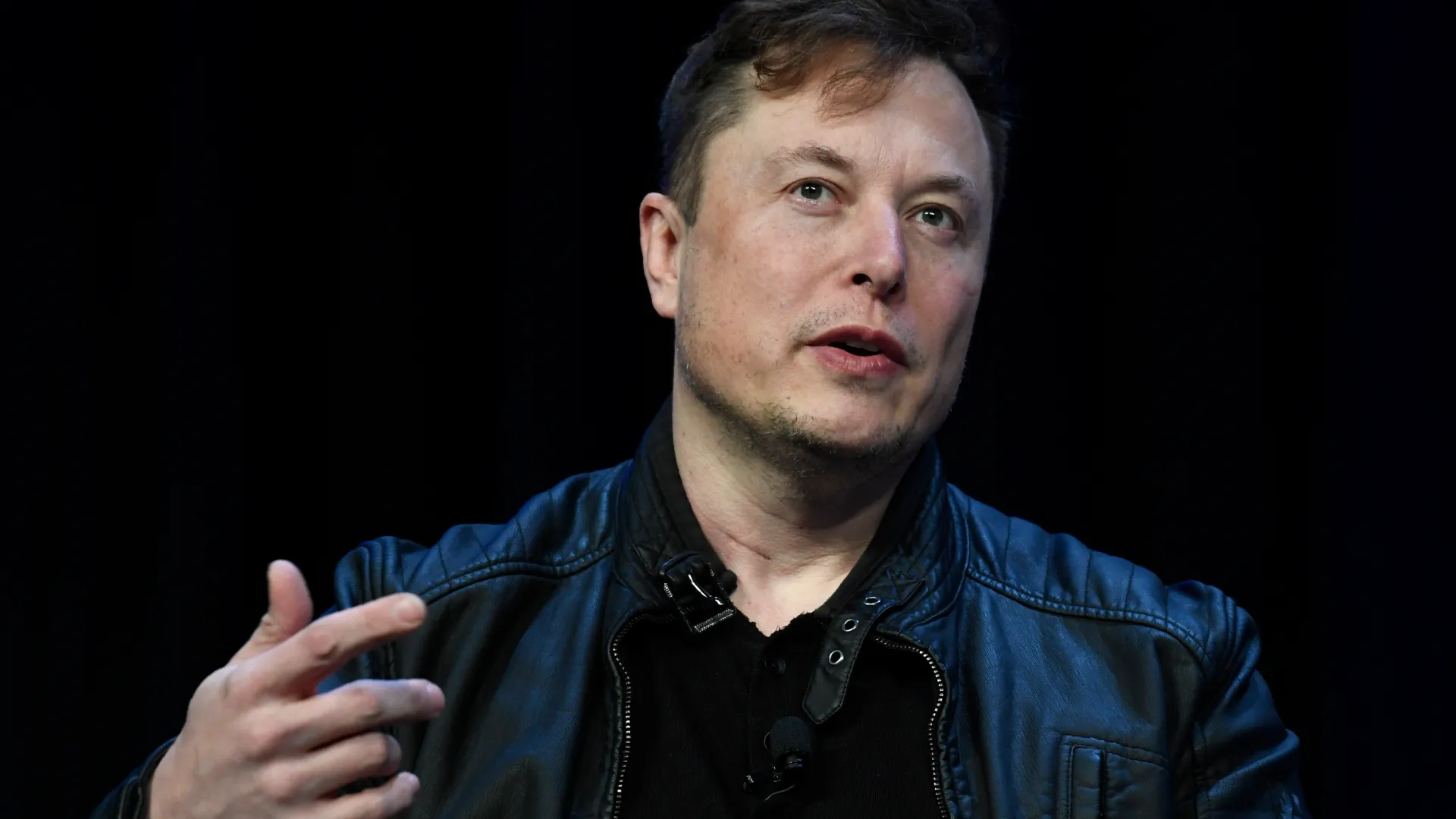 Elon Musk in Hot Water: Ex-Twitter Bosses Demand Millions in Epic Severance Showdown