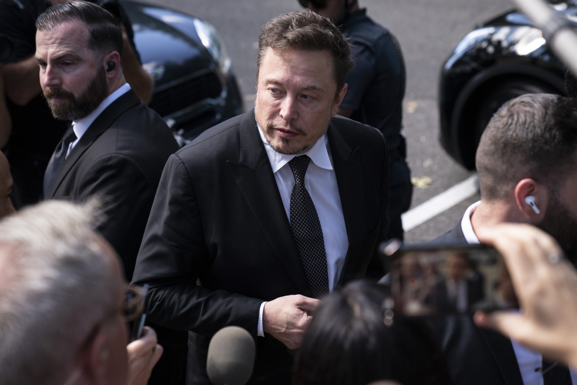 Tesla Shareholders’ Letters Were Not Evaluated by the Delaware Judge Who Dissolved Elon Musk’s Incentive Package