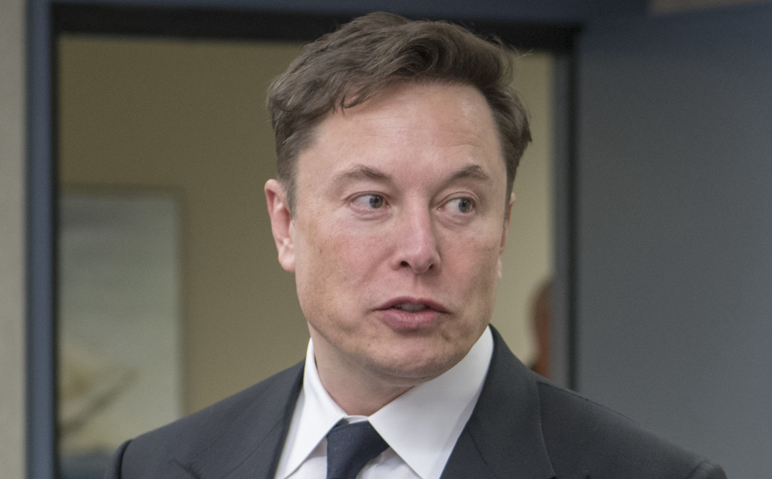 Elon Musk's Billion-Dollar Share Battle: A Tale of Legal Drama and Tesla's Future