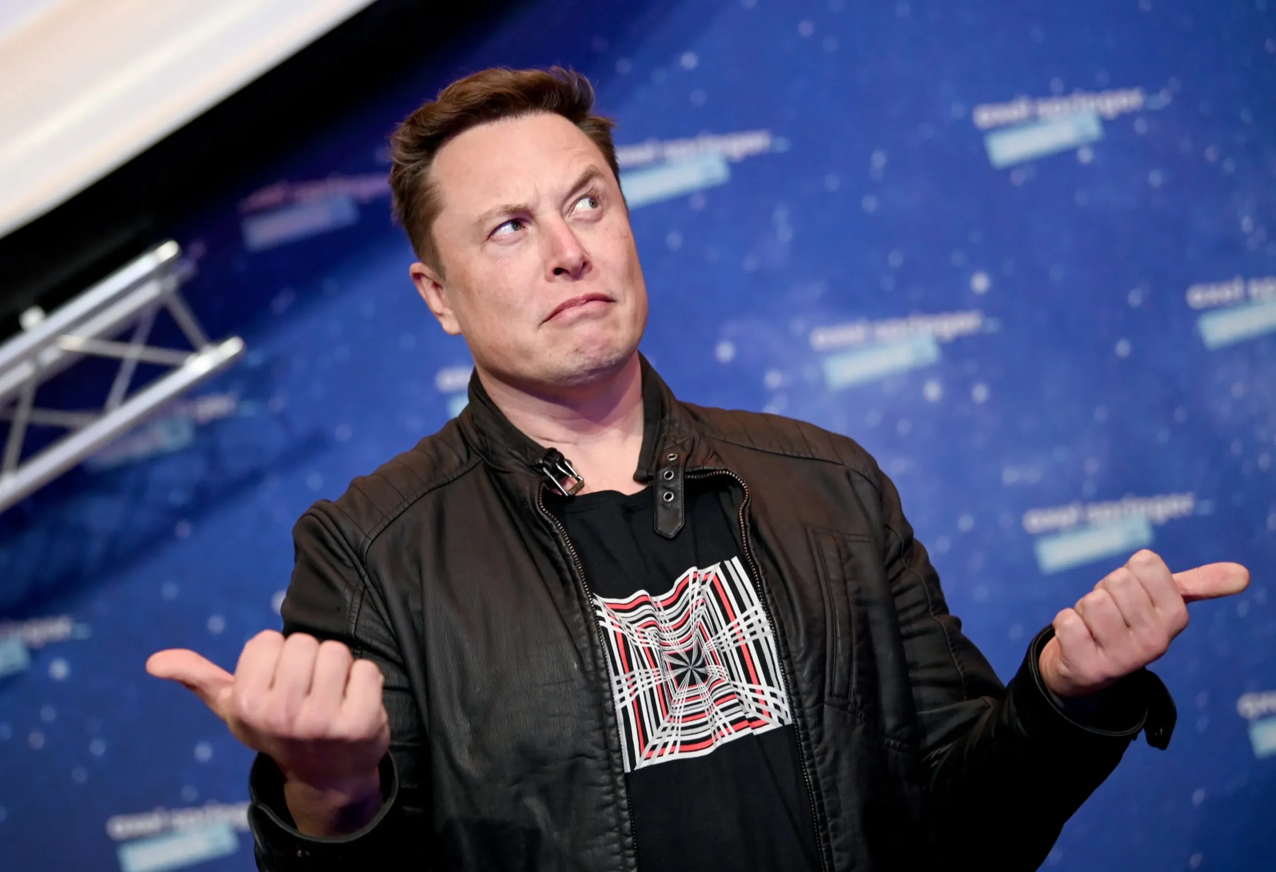 Elon Musk’s SpaceX Faces Claims of Forcing Out Workers With Unfair Deals