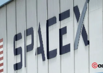 Elon Musk's SpaceX Faces Judge Over Claims of Firing Critics: Engineers Speak Out on Workplace Issues