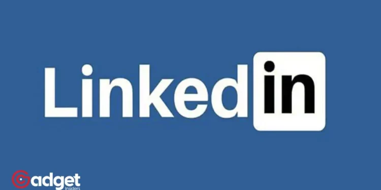 Find Out Who's Checking You Out: Your Easy Guide to LinkedIn's Profile View Secrets