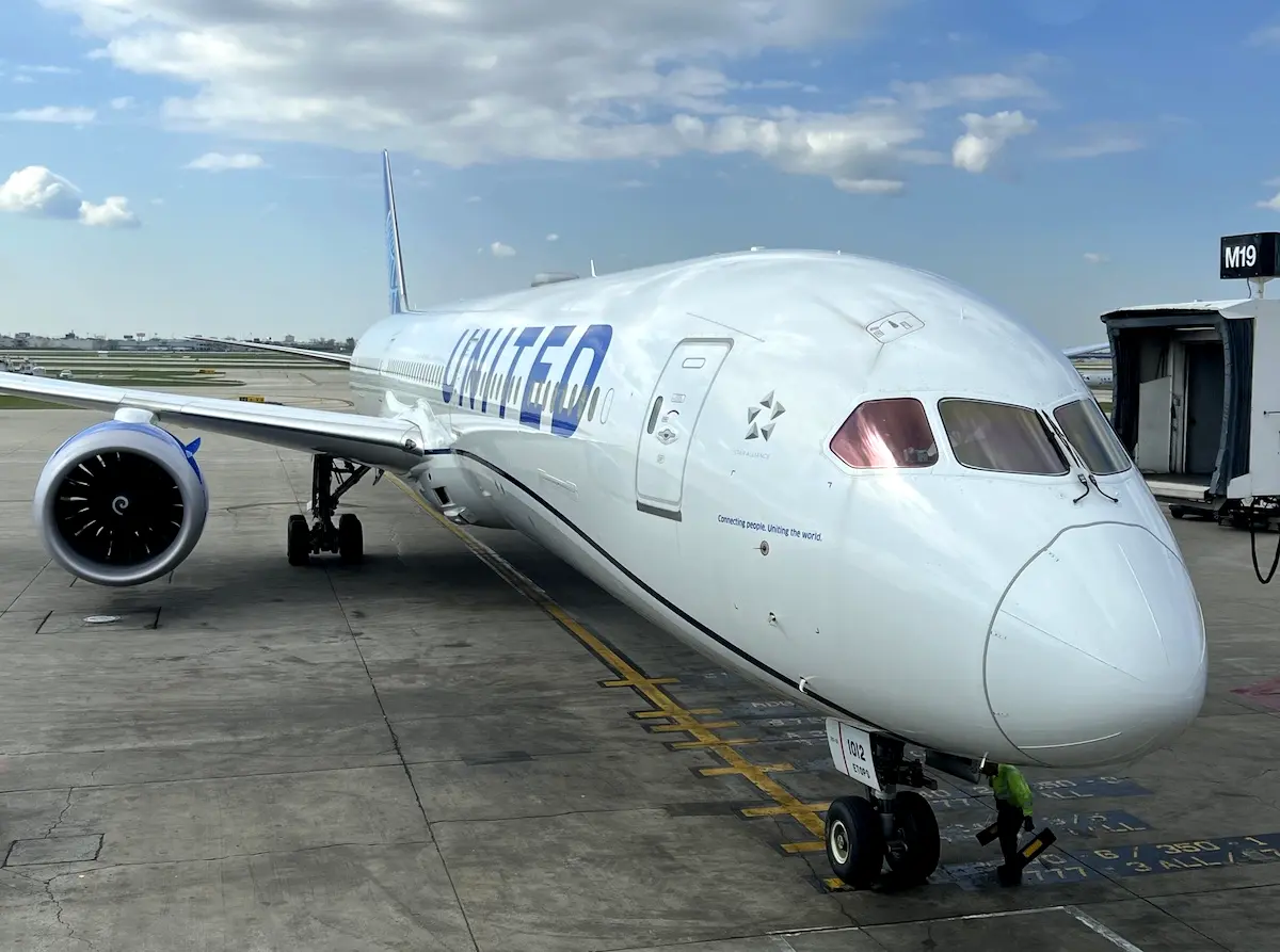 United Airlines To Suspend Expansion After Multiple Safety Issues Arise Including a Jet Tire Falling off Mid-Air