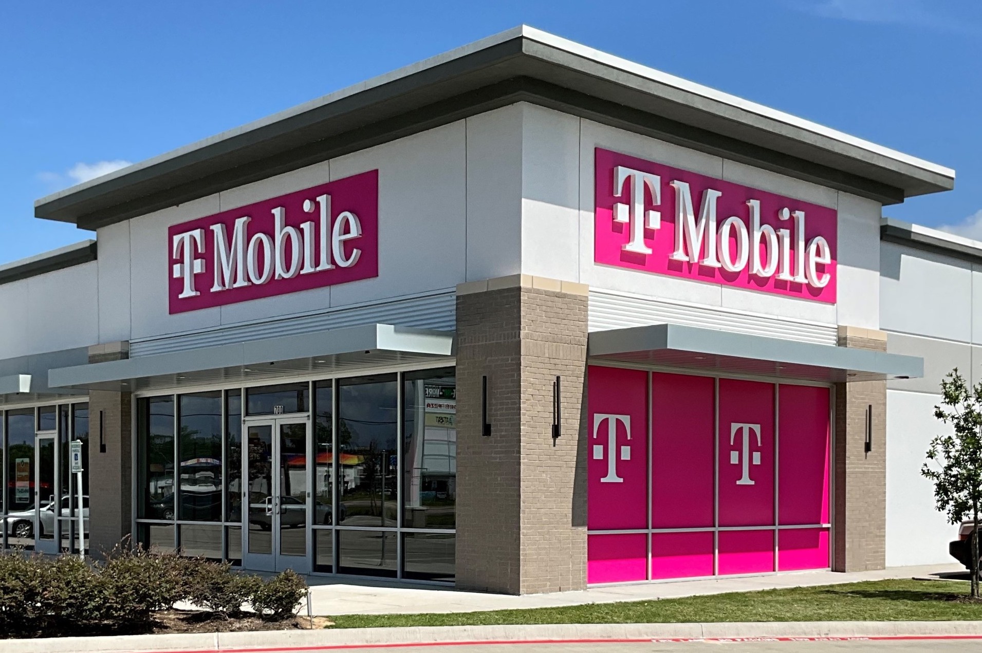 How T-Mobile's Surprise Change Impacts Your Phone Bill and Data What You Need to Know Now-