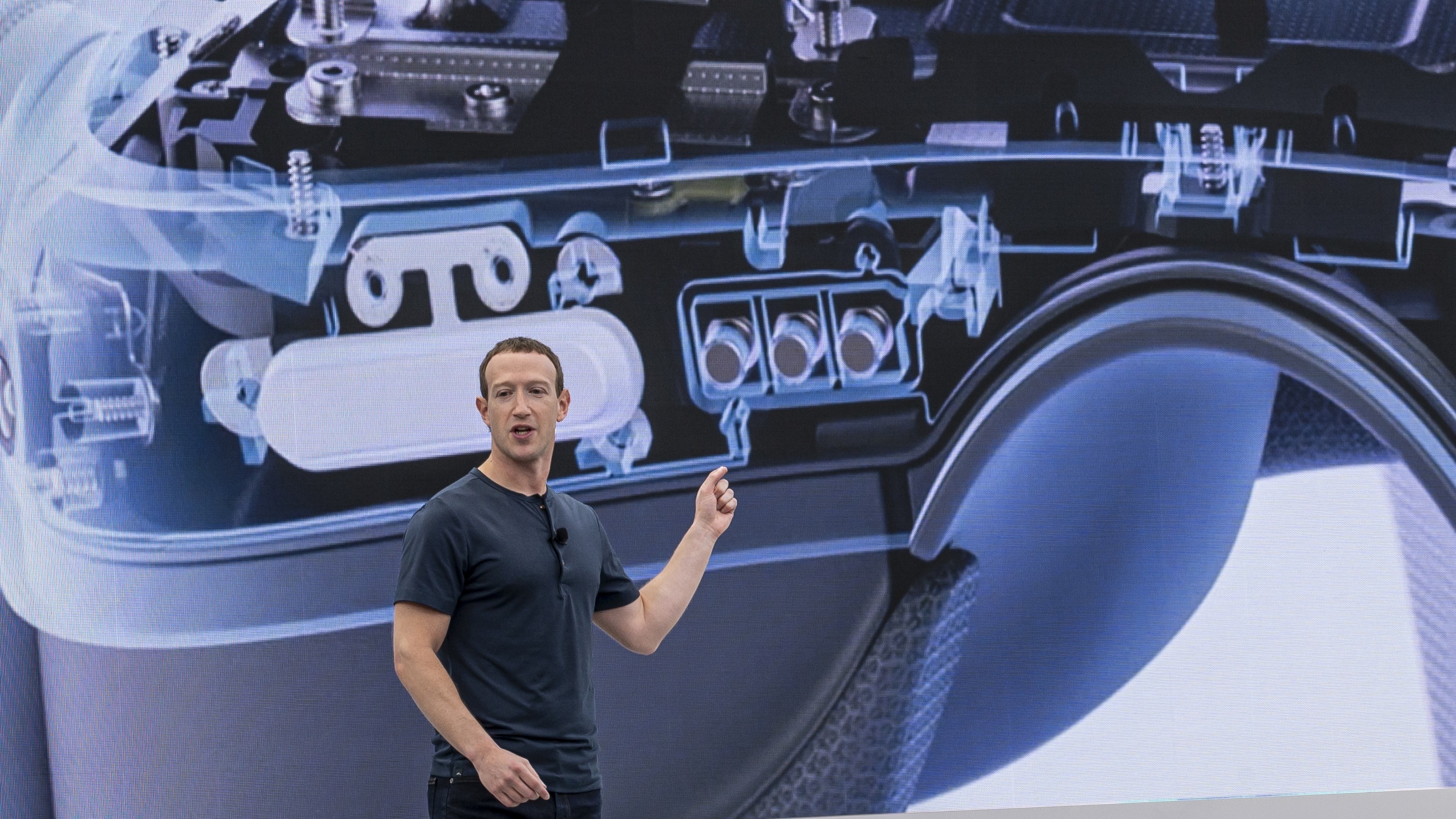 Mark Zuckerberg Speaks Out Why Meta's Quest Beats Apple's Pricy Vision Pro in the VR Game-