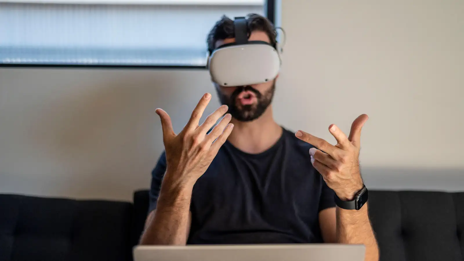 New Hack Alert: How Your VR Headset Could Trap You in a Fake World