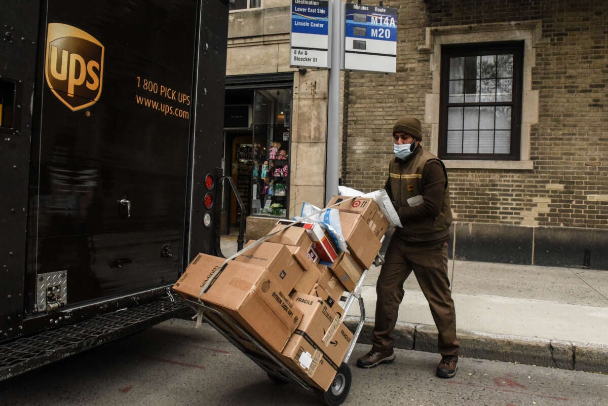 Shocking $1.3M Apple Gear Grab: How a Clever UPS Worker Pulled Off a Mega Theft