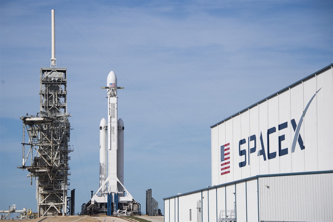 Why Elon Musk’s Company SpaceX Is in Trouble With US Labor Laws?