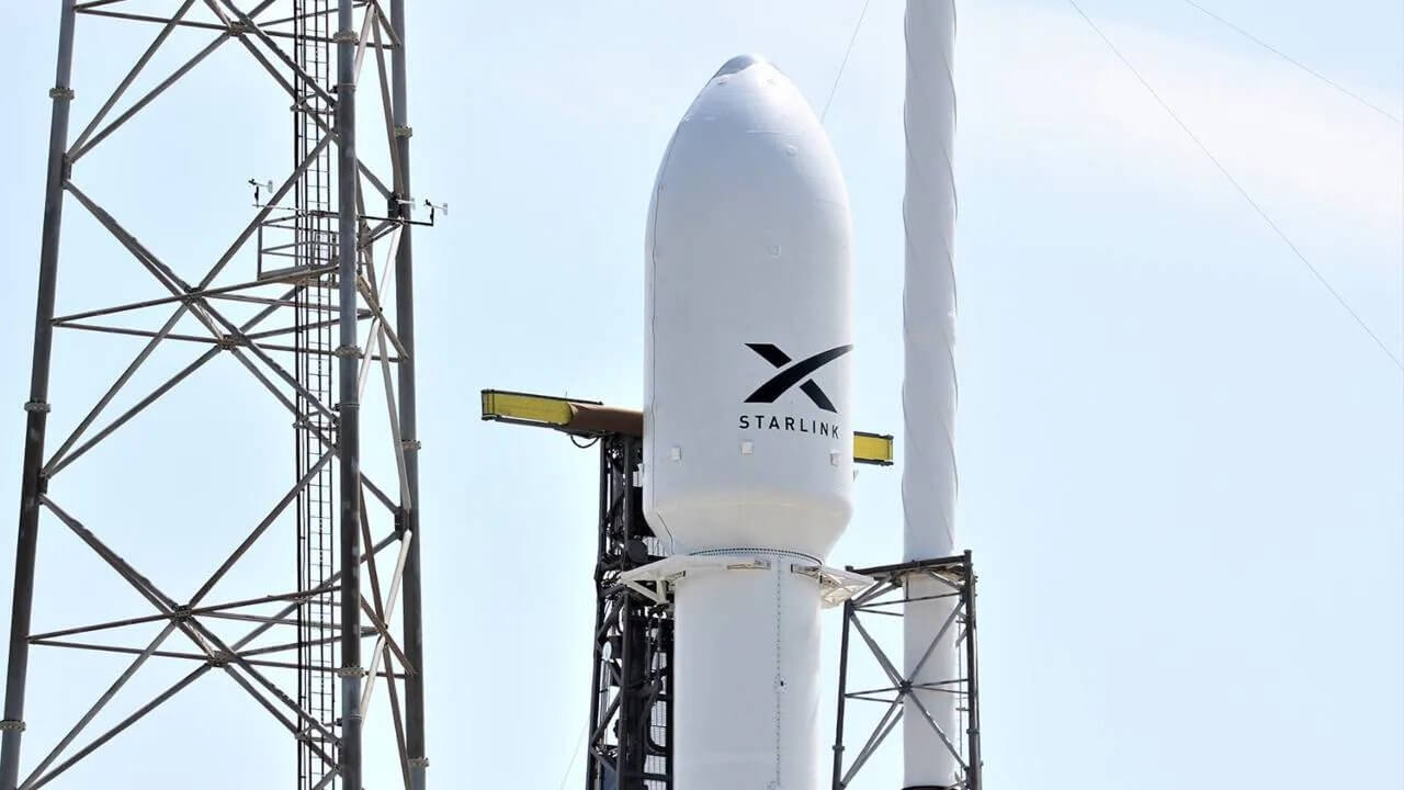 SpaceX's Bold Satellite Disposal Plan Raises Environmental Concerns