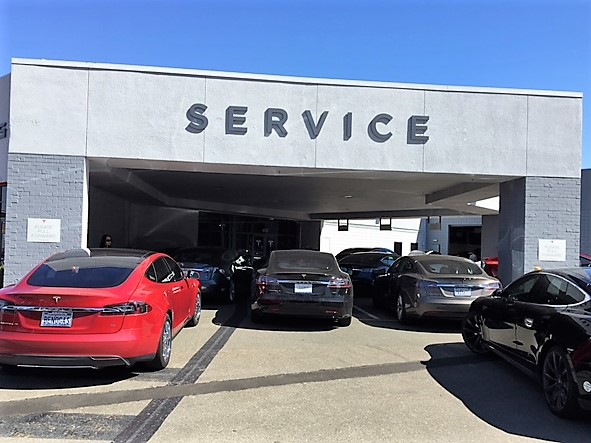 Tesla Shakes Up Car Care: Aiming for a Future Where Visits to the Mechanic Are History
