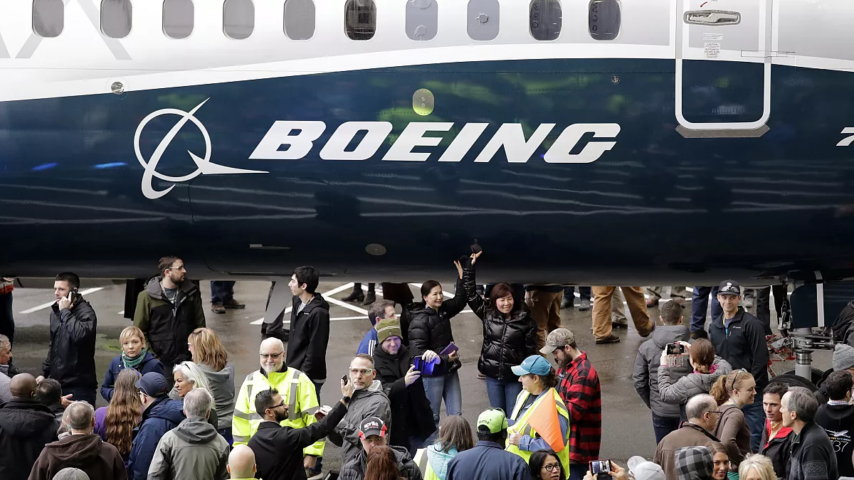 The Boeing 737 MAX Door Incident An Unfolding Drama Amidst Sky-High Tensions