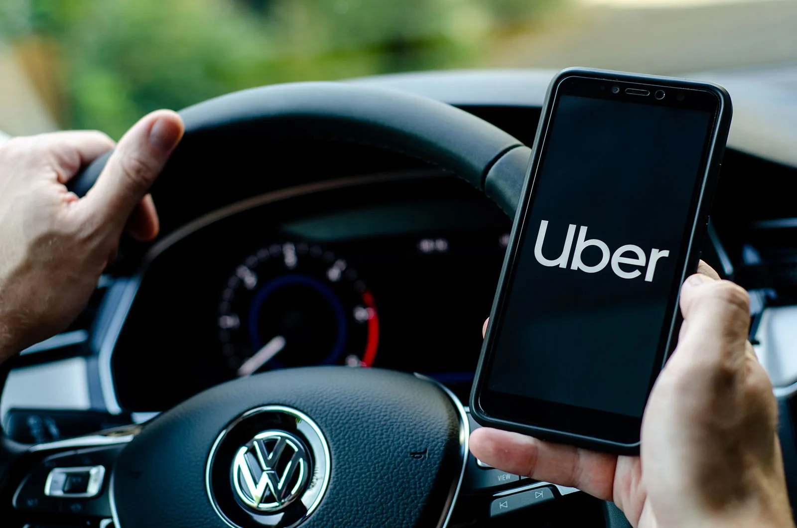 Uber and Lyft Upsurge Advertisements on Their App, Riders React