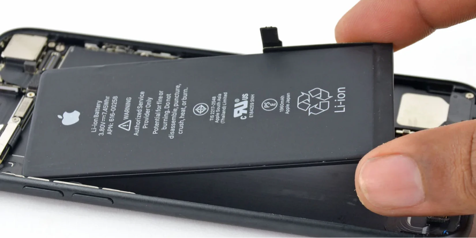 Unleashing the Secret to Longer iPhone Battery Life: Insights from a Former Apple Employee