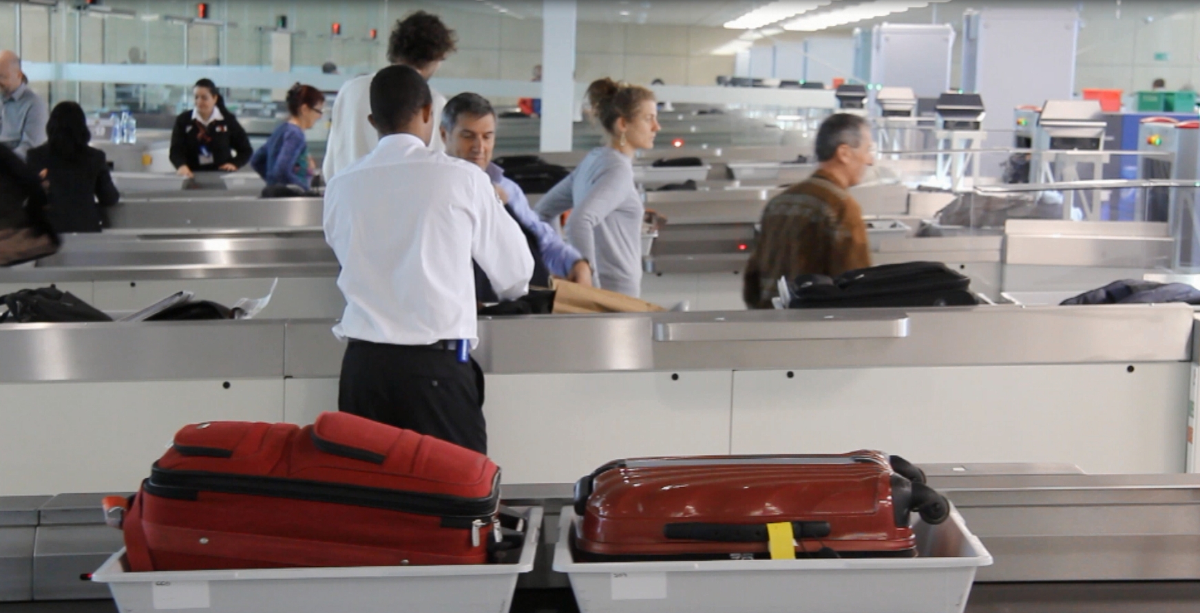 Vegas Airport Unveils Game-Changing Self-Service Security: How It's Making Travel Easier and Safer for Everyone