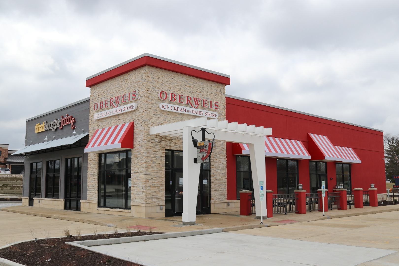 Oberweis Dairy Navigates Financial Restructuring: A Closer Look at Its Chapter 11 Filing and Future Plans