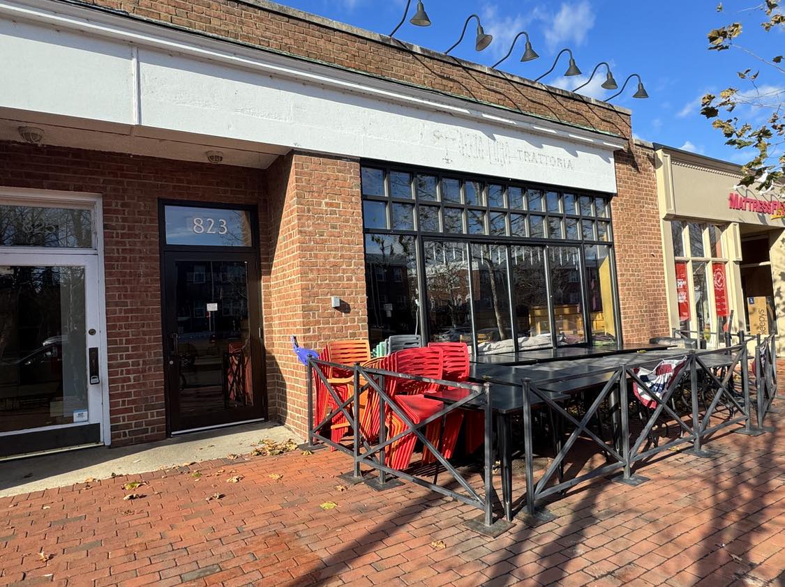 "Iconic Richmond Eatery Shuts Doors After 38 Years: Disability Access Dispute Leads to Heartbreaking Closure