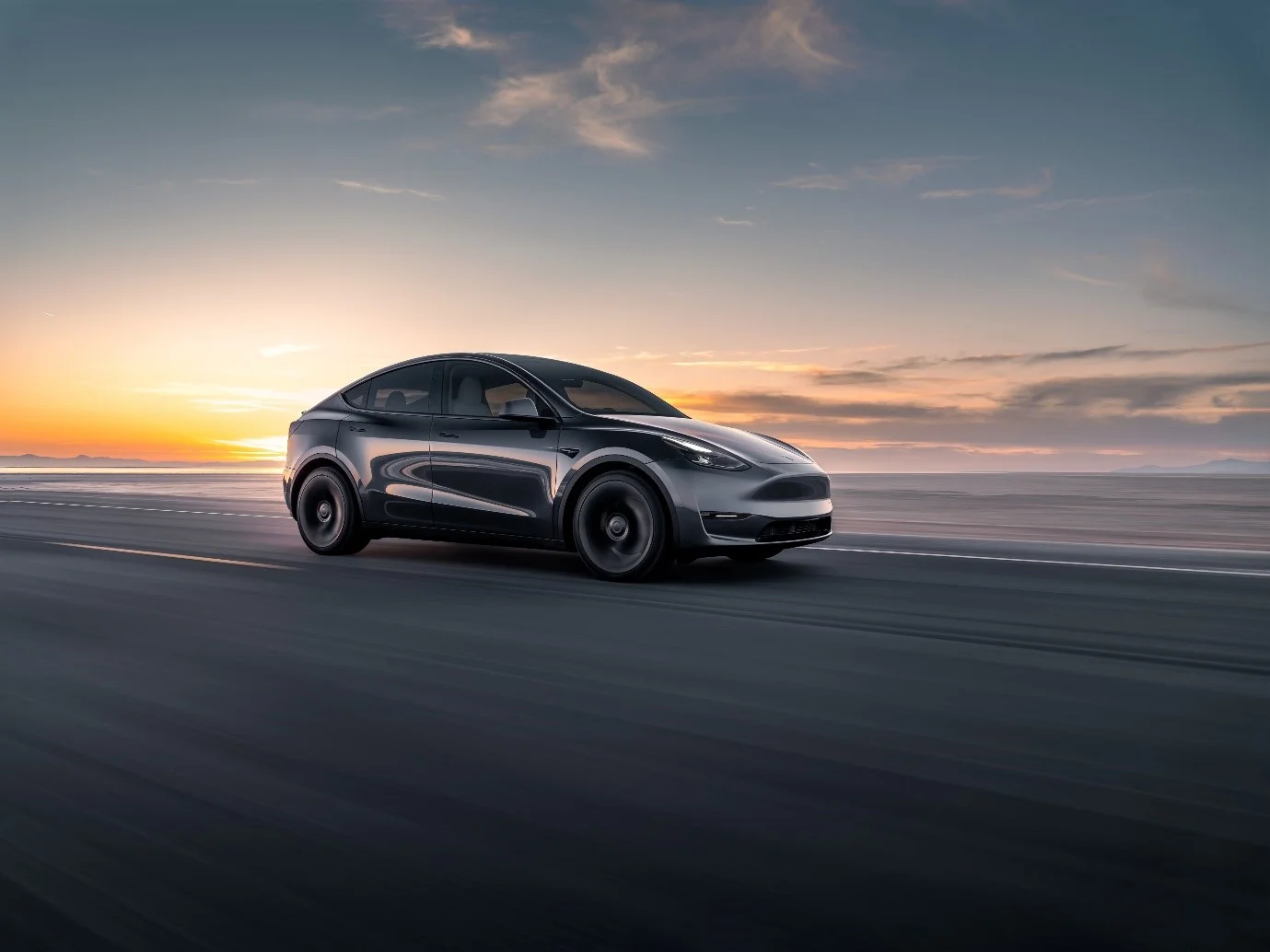 Big News: Tesla Drops Model Y Prices to Clear Out Unprecedented Inventory Pile-Up