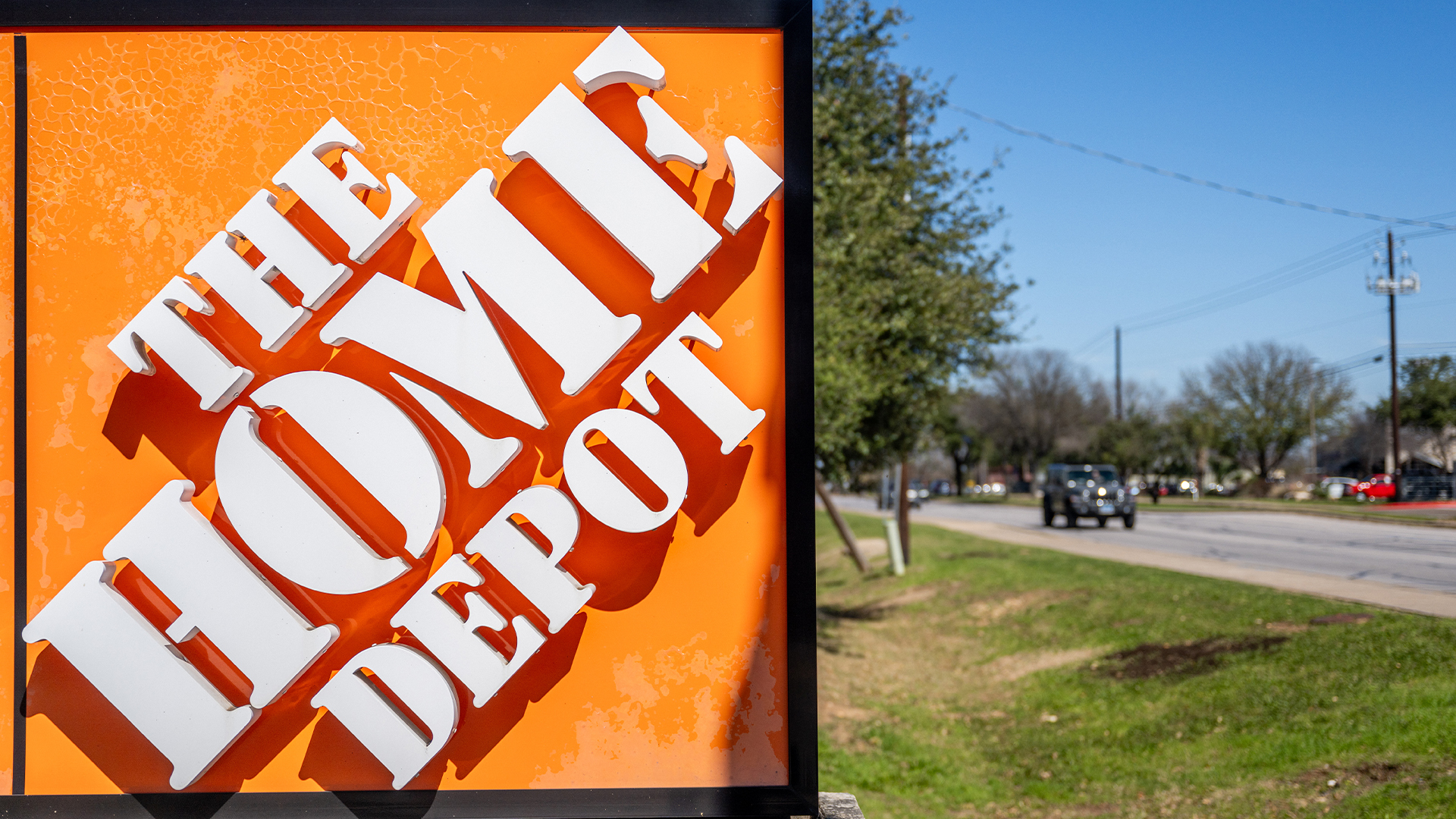 Breaking: Home Depot Employee Data Leaked in Latest Cyber Attack – What Shoppers Need to Know