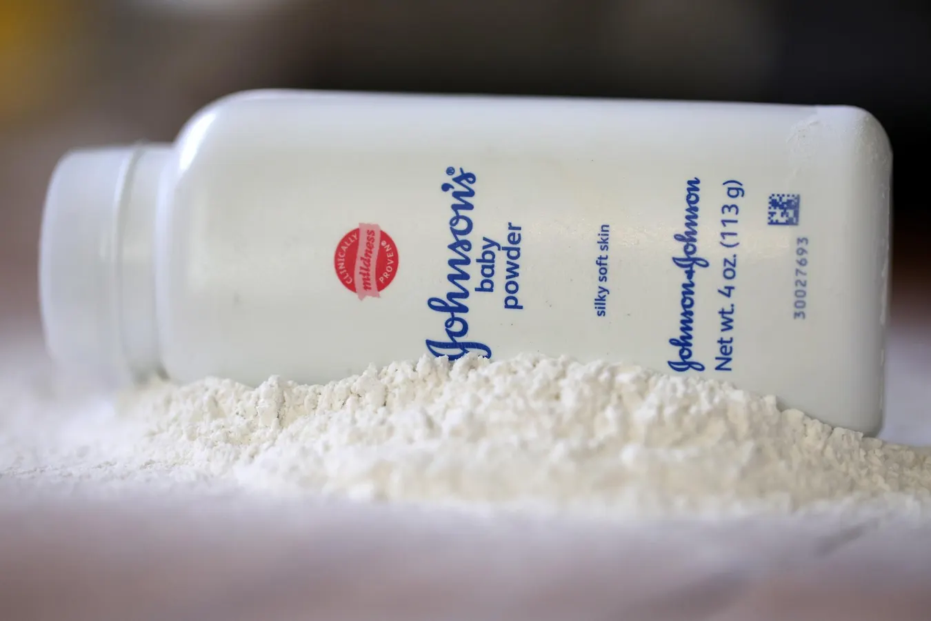 Family Wins $45 Million as Jury Finds Popular Baby Powder Causes Cancer A Mother's Story Unfolds-