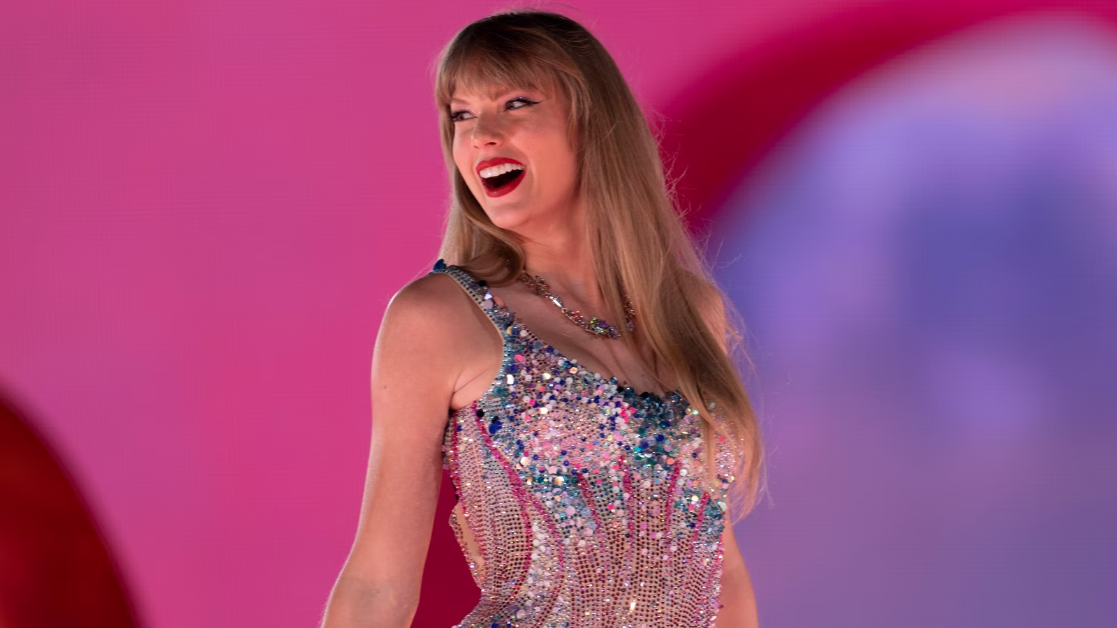 Fans Get Scammed: How Taylor Swift Concert Ticket Frauds Are Costing UK Swifties Millions