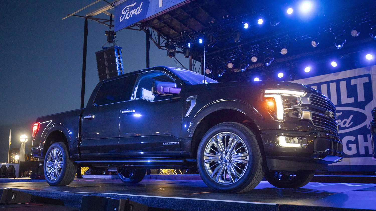 Ford Shifts Gears: Why Hybrids Are Winning as Electric Car Sales Slow Down