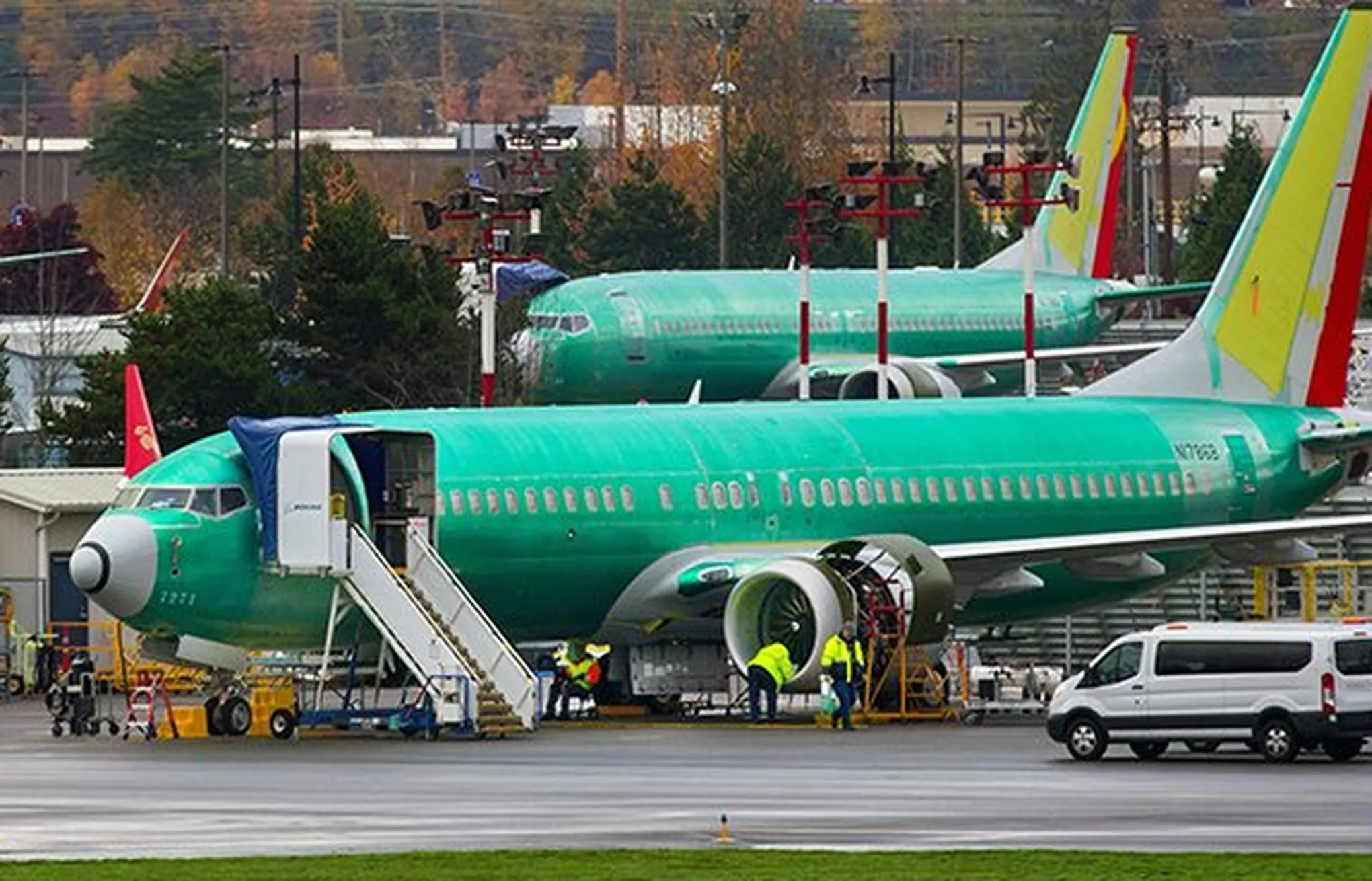 Boeing’s Supplier Tried Vaseline, Cornflour, and Talcum Powder Before Using Dawn Dish Soap to Grease a Door Seal