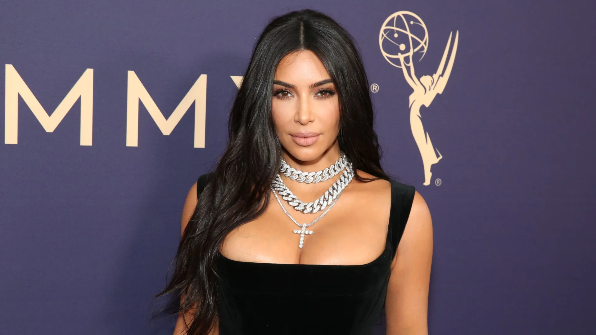 Inside Look: How Kim Kardashian Turned Reality TV Fame into a Billion-Dollar Empire in 2024