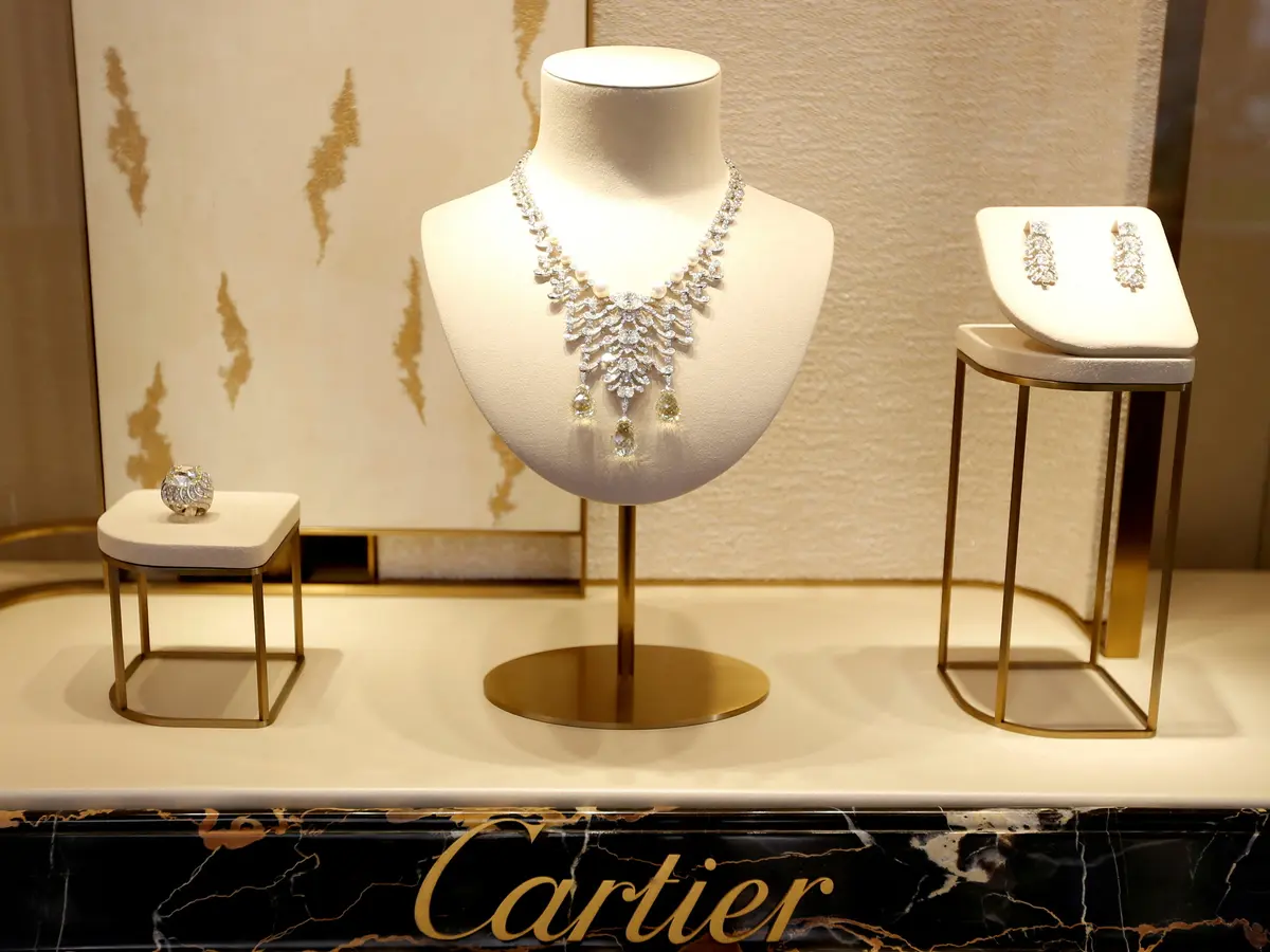 Lucky Find How a Simple Website Mistake Gave a Mexican Shopper $13,000 Cartier Earrings for Just $13--