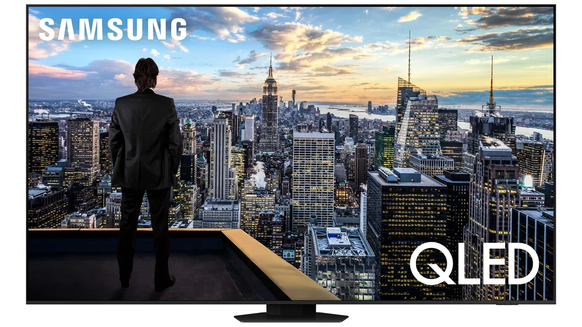 Check-Out Samsung’s Newest Giant 98-Inch TV Everyone’s Talking About