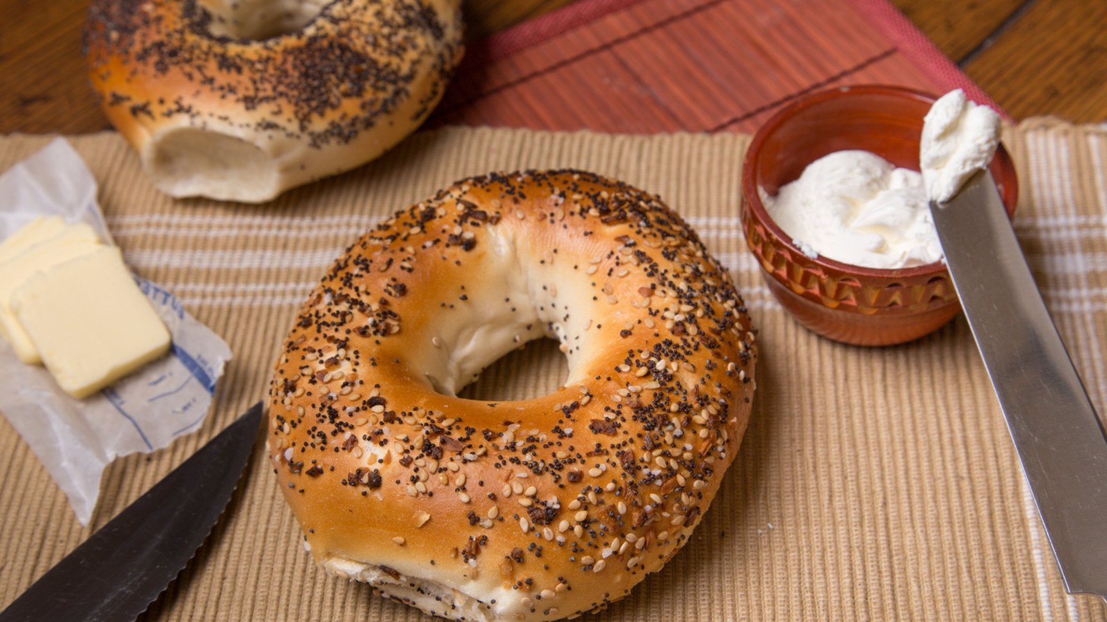 Nationwide Alert: Gluten-Free Mini Bagels Recalled Over Unexpected Gluten Fears