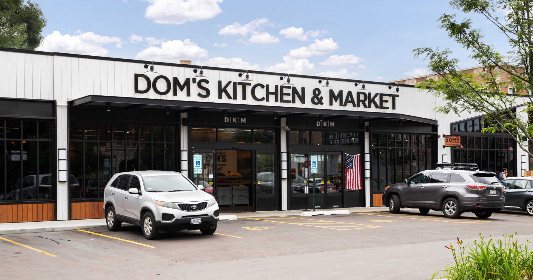 Nationwide Chain Foxtrot and Dom’s Kitchen & Market Shuts Down and Files for Bankruptcy