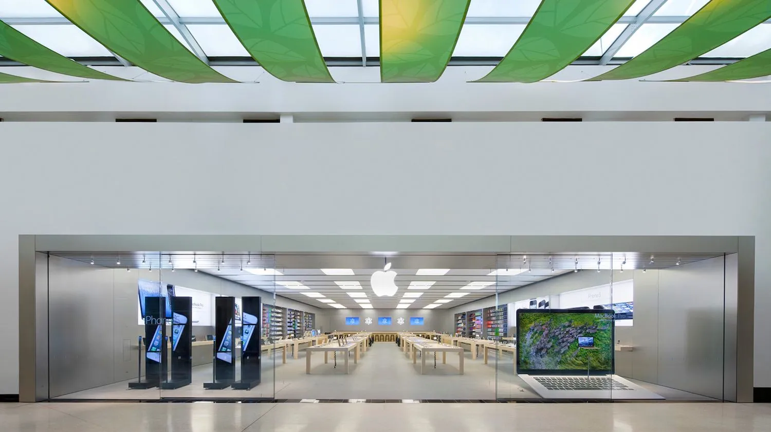 New Jersey Apple Store Employees Join National Movement to Unionize: What It Means for Workers Everywhere