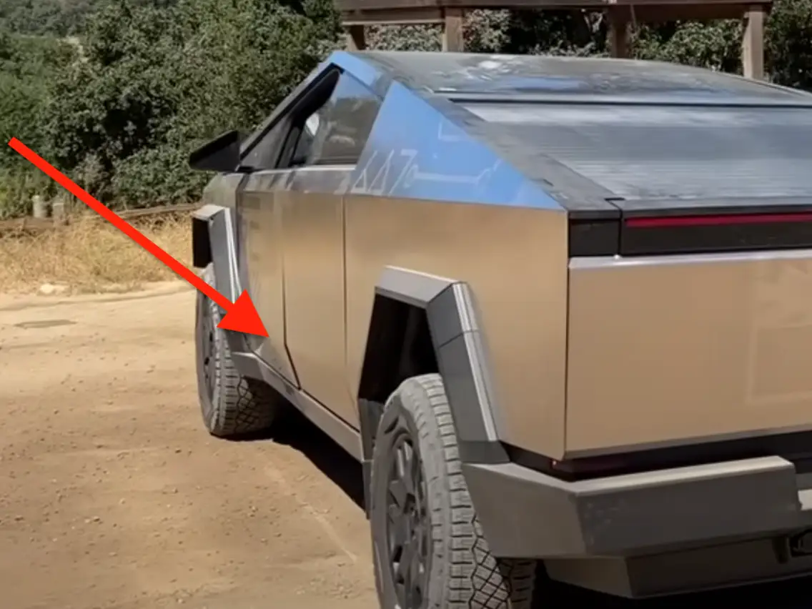 Tesla’s Cybertrucks Are Making New Owners Frustrated Due to Breakdowns and Glitches Just After Purchase