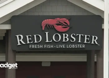 Red Lobster's Big Gamble How a $20 Shrimp Deal Could Lead to Bankruptcy and Shake Up Dining Trends